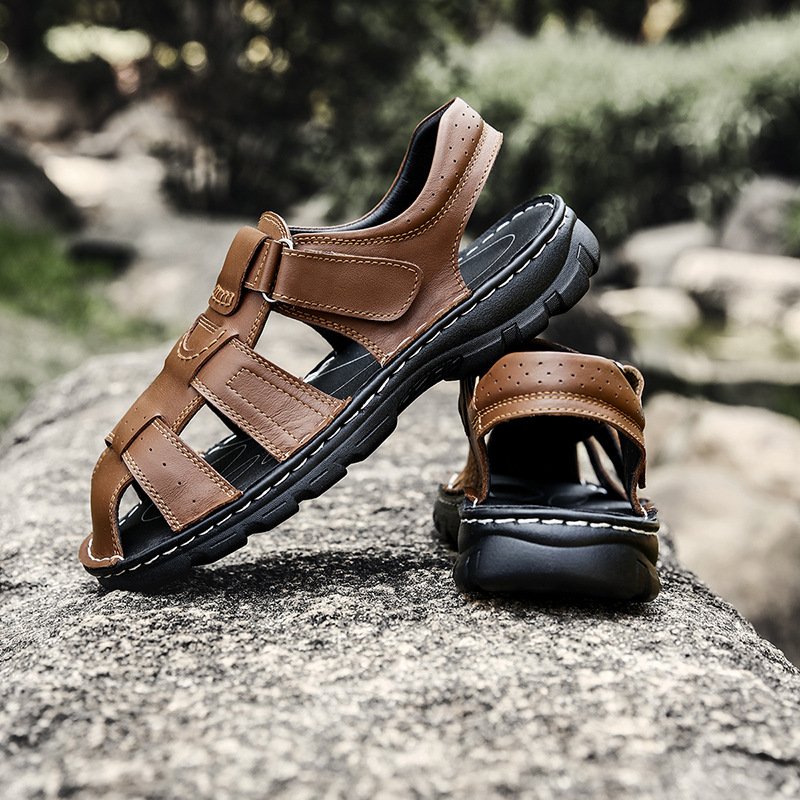 Cowhide men's sandals beach shoes sandals retro handmade casual outdoor bread men's sandals