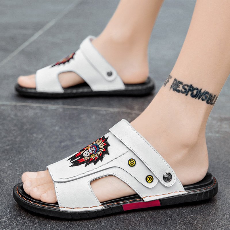 Men's sandals genuine leather cowhide sandals men's shoes outdoor casual shoes embroidered men's breathable sandals