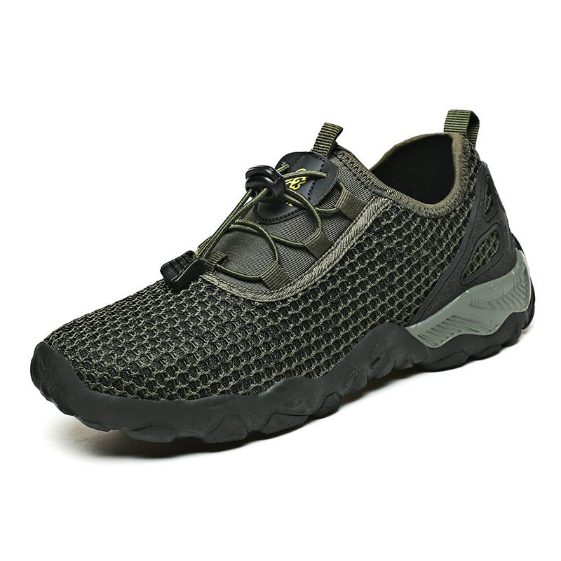 Outdoor men's shoes casual shoes hollow breathable outdoor net breathable stream leisure men's shoes