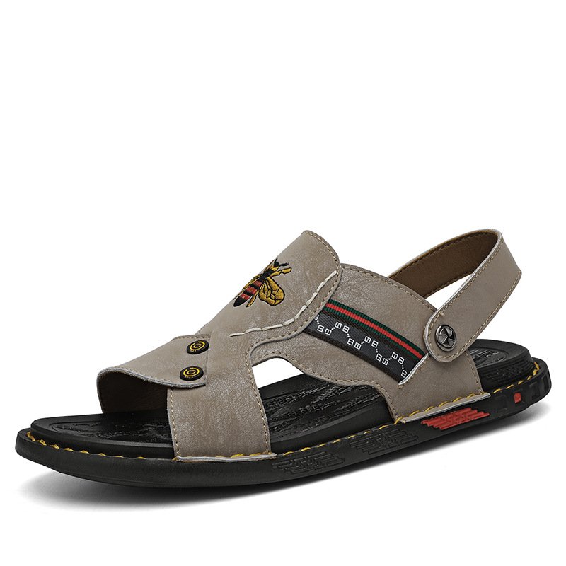 Men's Sandals Cowhide Sandals Men's Outdoor Beach Shoes Bee Embroidery Men's Sandals