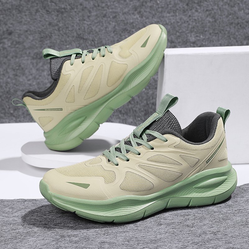 Couple men and women sports shoes for students breathable hiking and running breathable lightweight men and women sports shoes